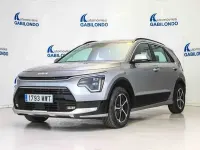 Usado Kia Niro 129 CV (94 kW) 2024 Gris / plata SUV
