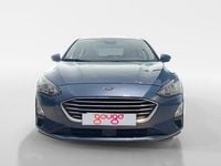 Usado Ford Focus Trend 125 CV (91 kW) 2019 Gris / plata Berlina