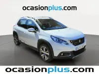 Usado Peugeot 2008 Allure 120 CV (88 kW) 2016 Blanco SUV