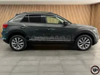 Usado VW T-Roc Advance 150 CV (110 kW) 2019 Gris / plata SUV