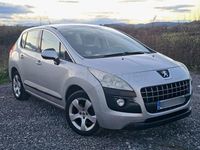 Usado Peugeot 3008 Premium 150 CV (110 kW) 2010 Gris / plata Familiar