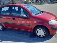 Usado Citroën C3 70 CV (51 kW) 2004 Rojo Berlina