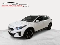 Usado Kia XCeed 100 CV (73 kW) 2024 Blanco SUV