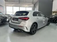Usado Mercedes A200 Advanced 150 CV (110 kW) 2025 Gris Utilitario