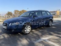 Usado Audi A4 140 CV (102 kW) 2005 Azul Berlina