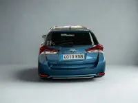 Usado Toyota Auris Hybrid Business Edition 136 CV (100 kW) 2018 Azul Familiar