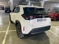 Usado Toyota Yaris Active 115 CV (84 kW) 2022 Blanco Utilitario