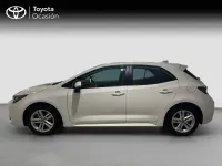 Usado Toyota Corolla Active 122 CV (89 kW) 2022 Blanco Berlina