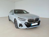 Usado BMW 520 Comfort Edition 197 CV (144 kW) 2025 Gris / plata Berlina