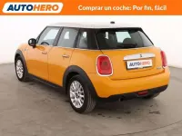 Usado Mini Cooper 135 CV (99 kW) 2015 Naranja Utilitario