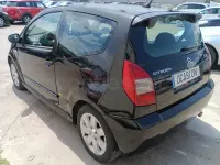 Usado Citroën C2 VTR Sport 70 CV (51 kW) 2006 Negro Utilitario