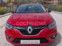 Usado Renault Mégane IV LIMITED 115 CV (84 kW) 2019 Rojo Berlina