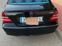 Usado Mercedes C220 Avantgarde 143 CV (105 kW) 2004 Negro Berlina