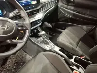 Usado Hyundai Bayon 101 CV (74 kW) 2025 Gris SUV