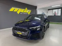 Usado Audi A3 Comfort 245 CV (180 kW) 2023 Azul Berlina