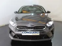 Usado Kia Ceed 141 CV (103 kW) 2021 Gris Utilitario