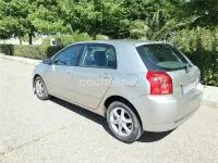 Usado Toyota Corolla Sol 116 CV (85 kW) 2006 Gris / plata Berlina