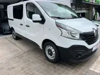 Usado Renault Trafic 95 CV (69 kW) 2018 Blanco Monovolumen