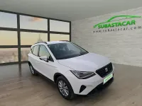 Usado Seat Arona Style Plus 110 CV (80 kW) 2022 Blanco SUV