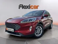 Usado Ford Kuga Titanium 150 CV (110 kW) 2023 Granate SUV