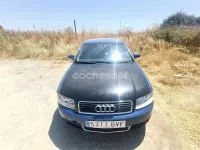 Usado Audi A4 155 CV (114 kW) 2001 Azul Berlina