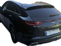 Usado Kia ProCeed GT-Line 140 CV (102 kW) 2020 Negro Familiar
