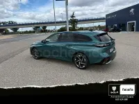 Usado Peugeot 308 SW Allure 130 CV (95 kW) 2023 Verde Familiar