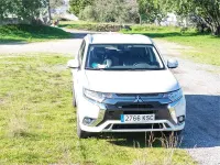 Usado Mitsubishi Outlander P-HEV Motion 224 CV (164 kW) 2018 Blanco SUV