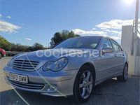 Usado Mercedes C220 Sport Edition 150 HP (110 kW) 2005 Cinzento Sedan