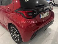 Usado Toyota Yaris Cross Plus 116 CV (85 kW) 2022 Granate SUV