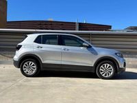 Usado VW T-Cross Advance 110 CV (80 kW) 2022 Gris SUV