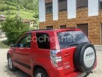 Usado Suzuki Grand Vitara 106 CV (77 kW) 2007 Rojo SUV
