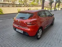 Usado Renault Clio IV Dynamique 90 CV (66 kW) 2013 Rojo Berlina