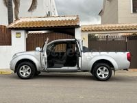 Usado Nissan Navara 144 CV (105 kW) 2015 Gris / plata Pickup/Camioneta