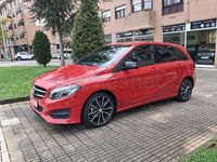 Usado Mercedes B180 122 CV (89 kW) 2016 Rojo Monovolumen