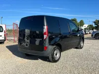 Usado Renault Kangoo 80 CV (58 kW) 2020 Negro Monovolumen