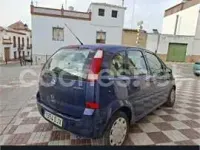 Usado Opel Meriva Essentia 100 CV (73 kW) 2005 Azul Monovolumen