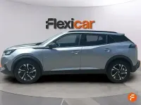 Usado Peugeot 2008 Allure 100 CV (73 kW) 2022 Gris SUV