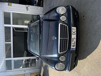 Usado Mercedes E320 Elegance 197 CV (144 kW) 2001 Azul Berlina