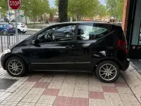 Usado Mercedes A200 139 CV (102 kW) 2006 Negro Utilitario
