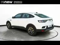 Usado Renault Arkana Evolution 143 CV (105 kW) 2024 Blanco SUV