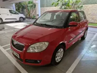 Usado Skoda Fabia 60 CV (44 kW) 2009 Rojo Utilitario