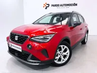 Usado Seat Arona FR 109 CV (80 kW) 2024 Rojo SUV