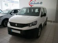 Usado Peugeot Rifter Access 131 CV (96 kW) 2020 Ewp  pintura blanco banquise Monovolumen