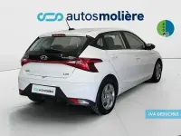 Usado Hyundai i20 100 CV (73 kW) 2021 Blanco Utilitario