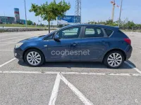 Usado Opel Astra Enjoy 110 CV (80 kW) 2010 Azul Berlina