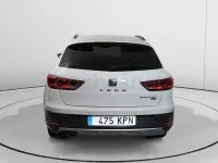 Usado Seat Leon 4Drive 150 CV (110 kW) 2018 Blanco Familiar