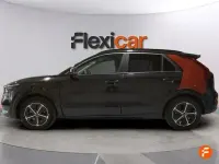 Usado Kia Niro 141 CV (103 kW) 2023 Negro SUV