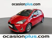 Usado Toyota Yaris Active 111 CV (81 kW) 2018 Rojo Utilitario