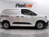 Usado Fiat Doblò 102 CV (75 kW) 2024 Blanco Monovolumen